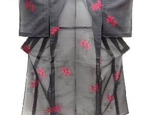 紗 花模様織出し着物